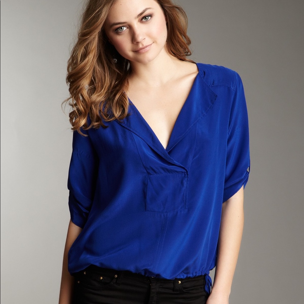 BCBG MAX AZRIA Silk Top